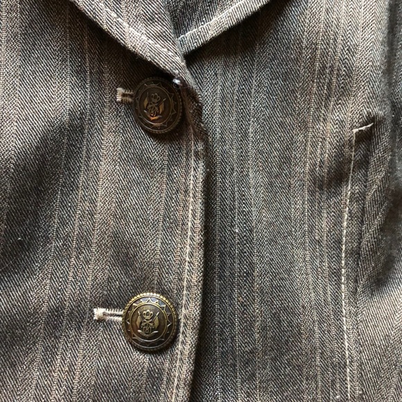 Brown jacket - Picture 4 of 9